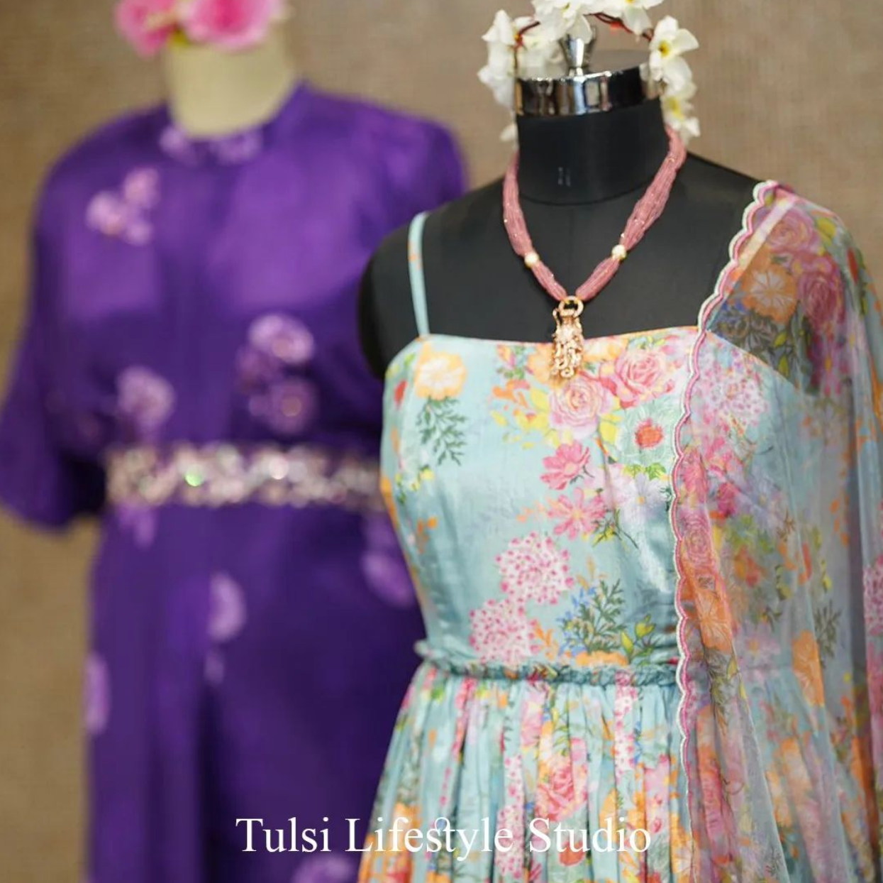 The Timeless Elegance of Indian Ethnic Wear Collection - Tulsistudiolifestyle
