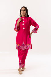 Magenta Set with Floral Accents and Tassel Details - Tulsistudiolifestyletest